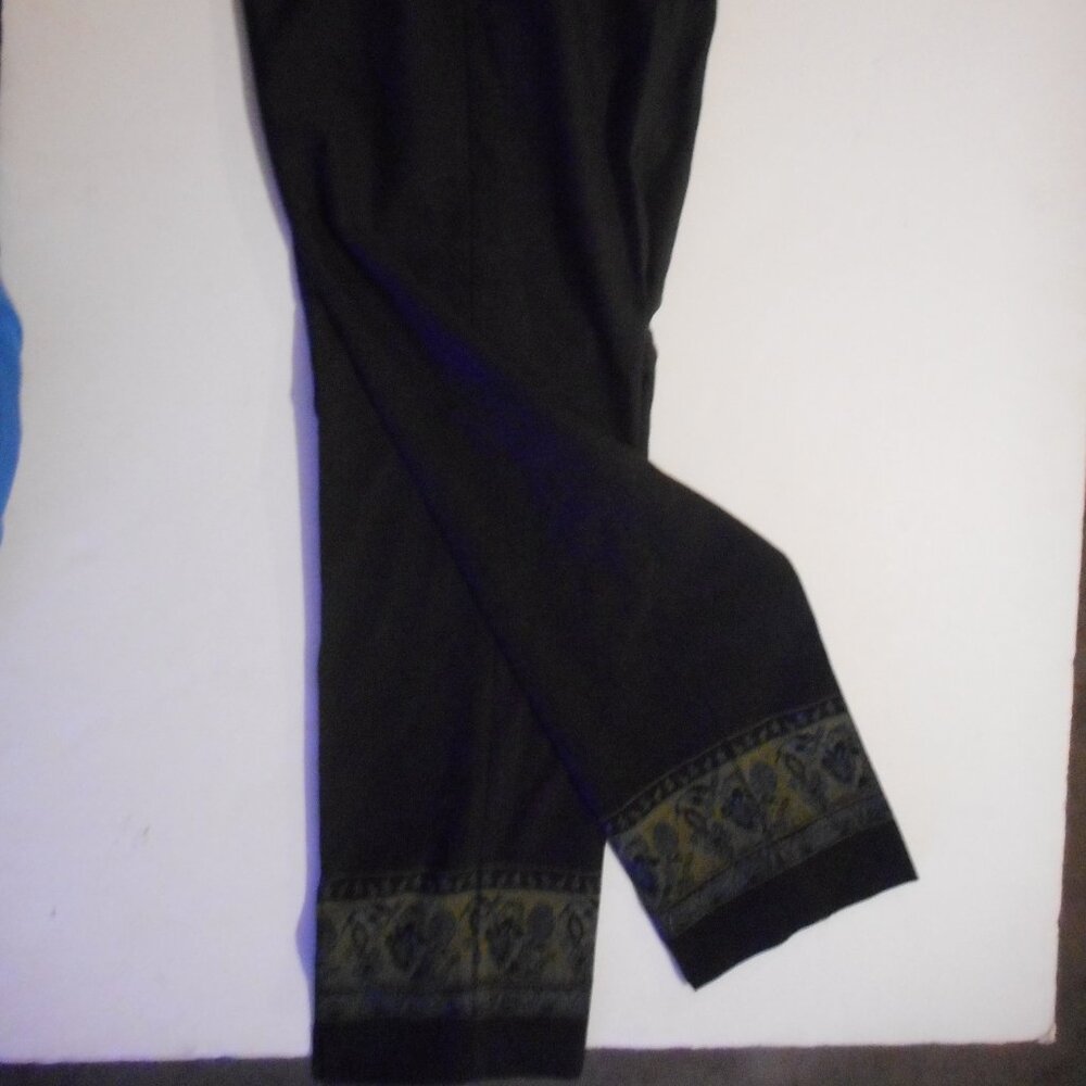 Thalian Brand Ladies Trousers black with design at ankles size 10 new